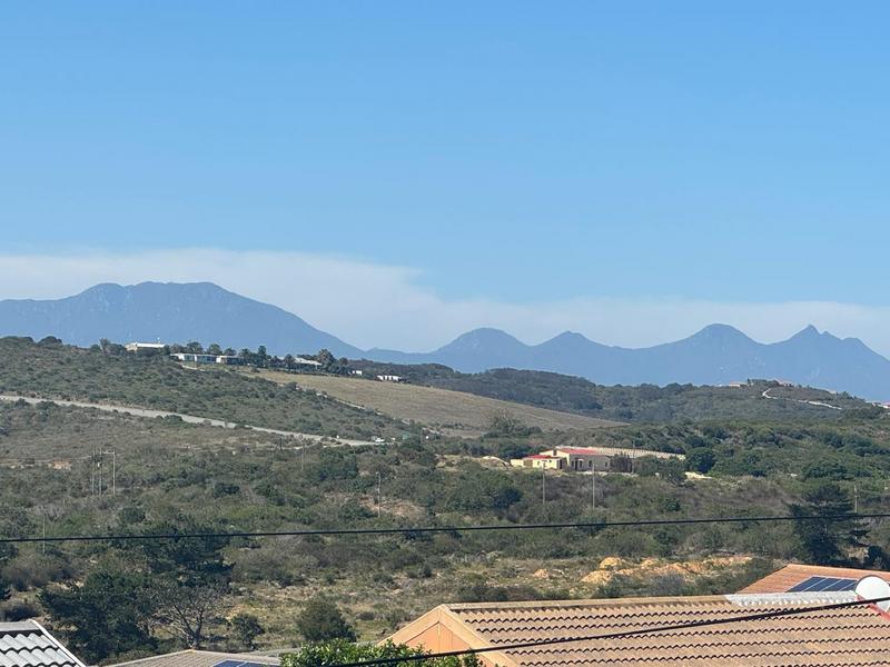 4 Bedroom Property for Sale in Reebok Western Cape